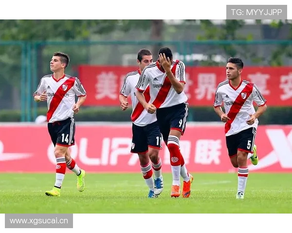 解放者杯河床王朝近期表现稳健竞争力增强