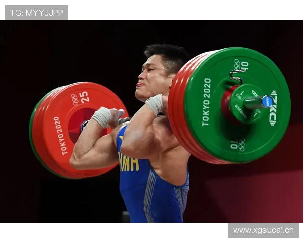 吕小军训练室里活像隐士，出门就被一堆快闪摄像头围堵？！