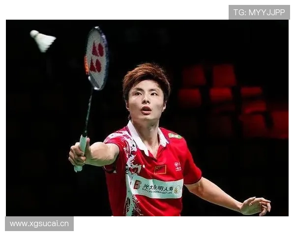 石宇奇训练完直接打车去奢侈品店刷卡